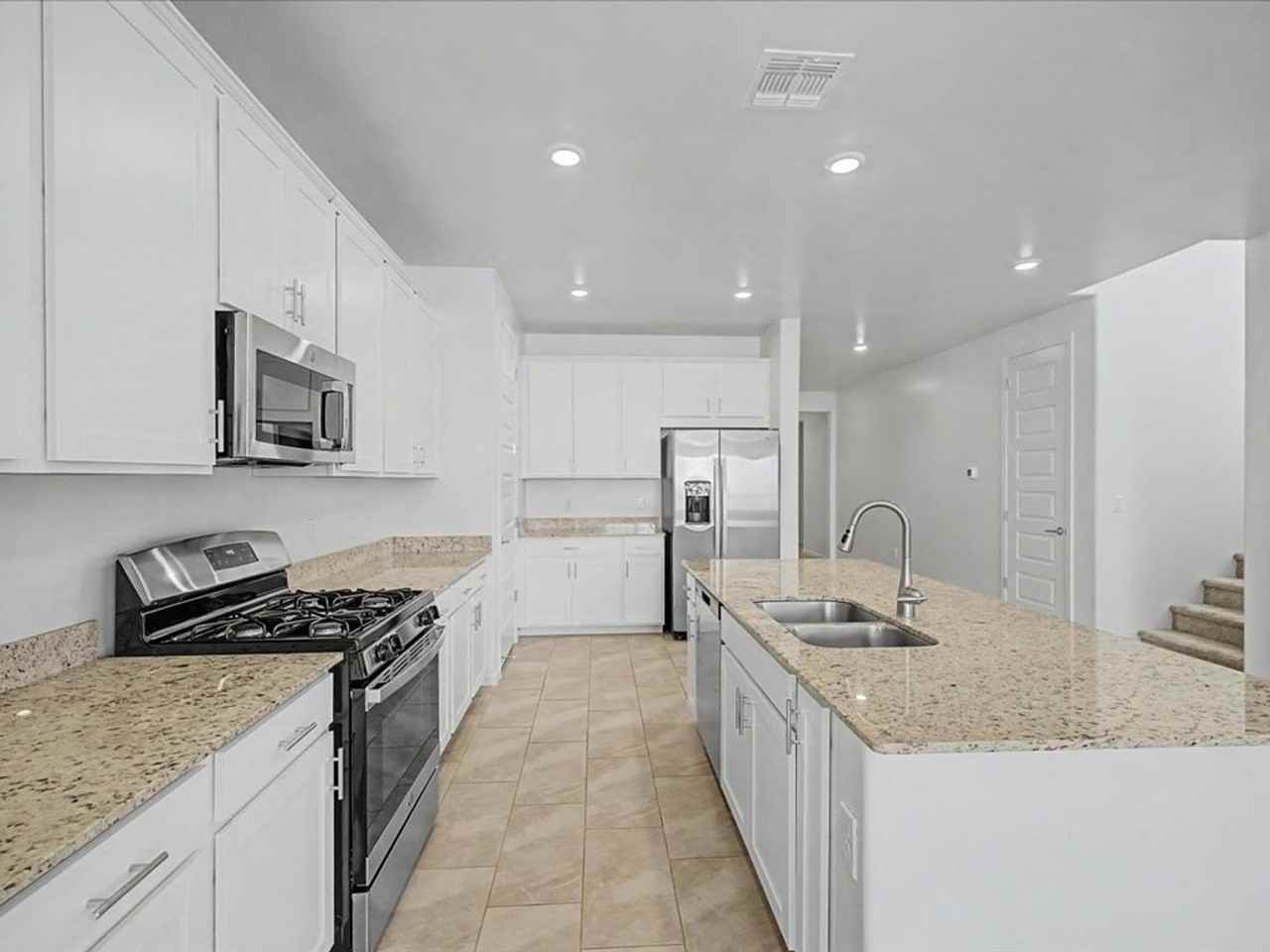 17606 S Ridgerunner Dr - Photo 6 of 26