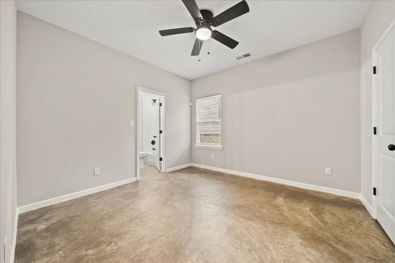 2895 Yale Ave - Photo 6 of 12