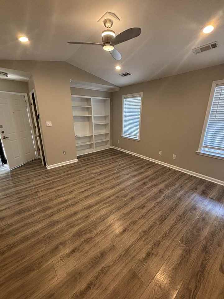 817 Morning Sun Dr - Photo 3 of 20