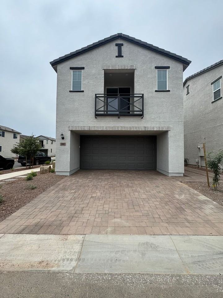 2442 W Maximo Way - Photo 3 of 30