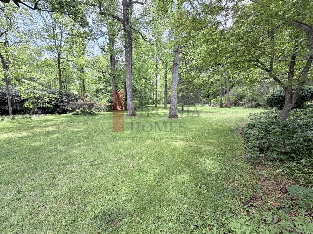 1035 Owensville Rd - Photo 5 of 34