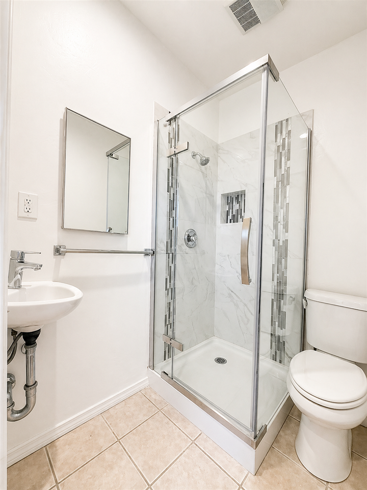 6346 University Ave #A - Photo 4 of 7