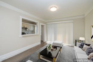 240 Grand - Photo 1 of 1