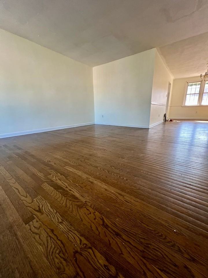 1348 Elson Rd - Photo 4 of 26