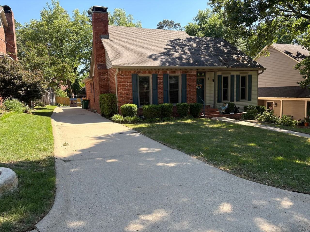 5 Saint Thomas Ct - Photo 2 of 42