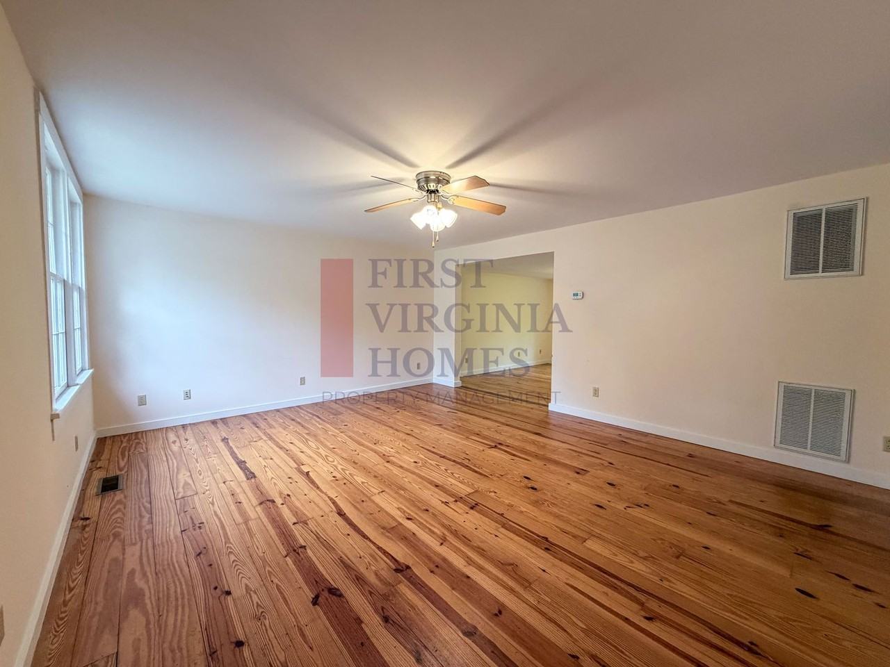 730 Canal St - Photo 4 of 12