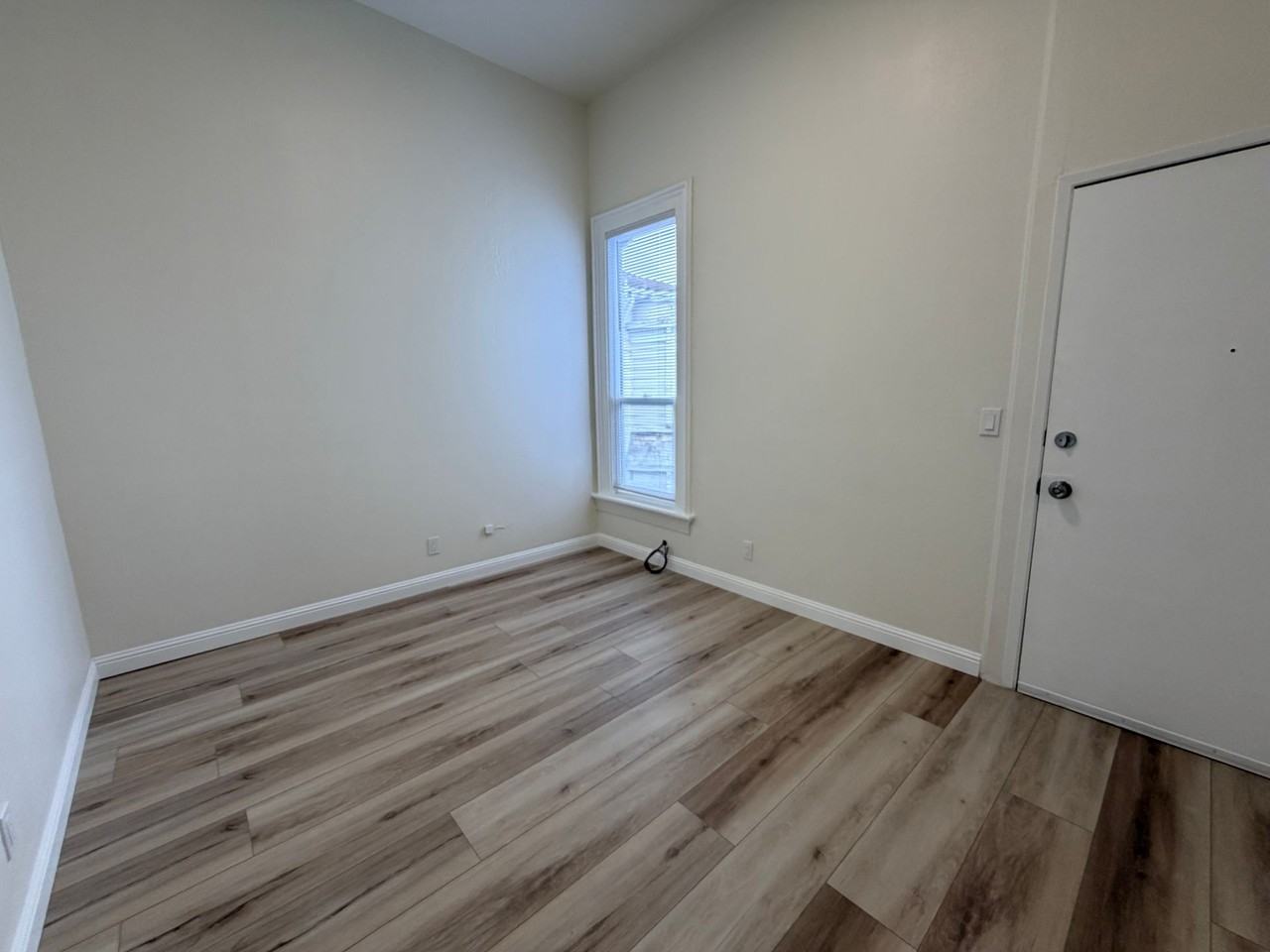 1115 7th Ave #4 - Photo 2 of 40