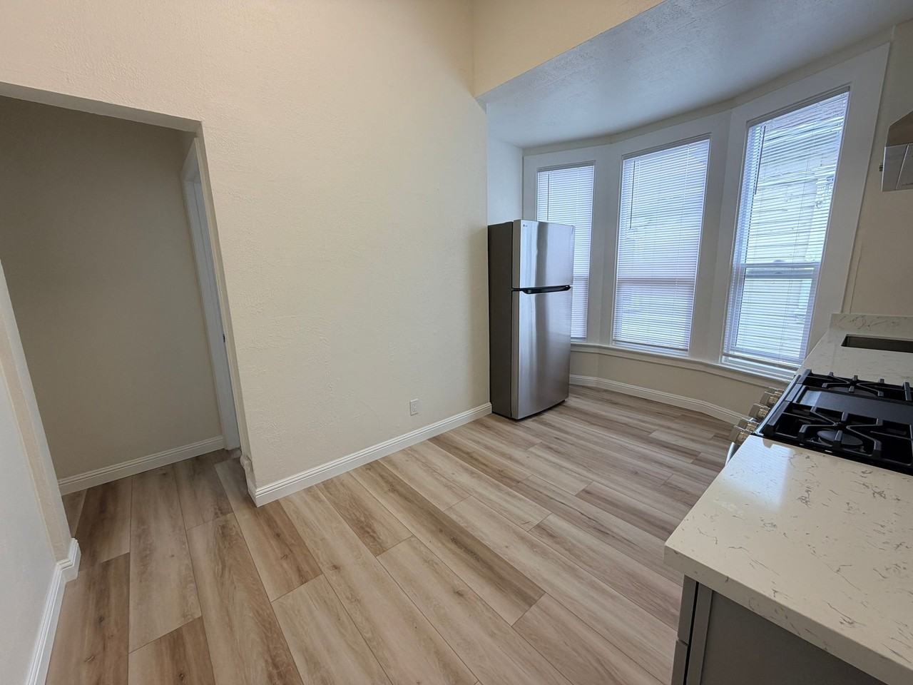 1115 7th Ave #4 - Photo 7 of 40