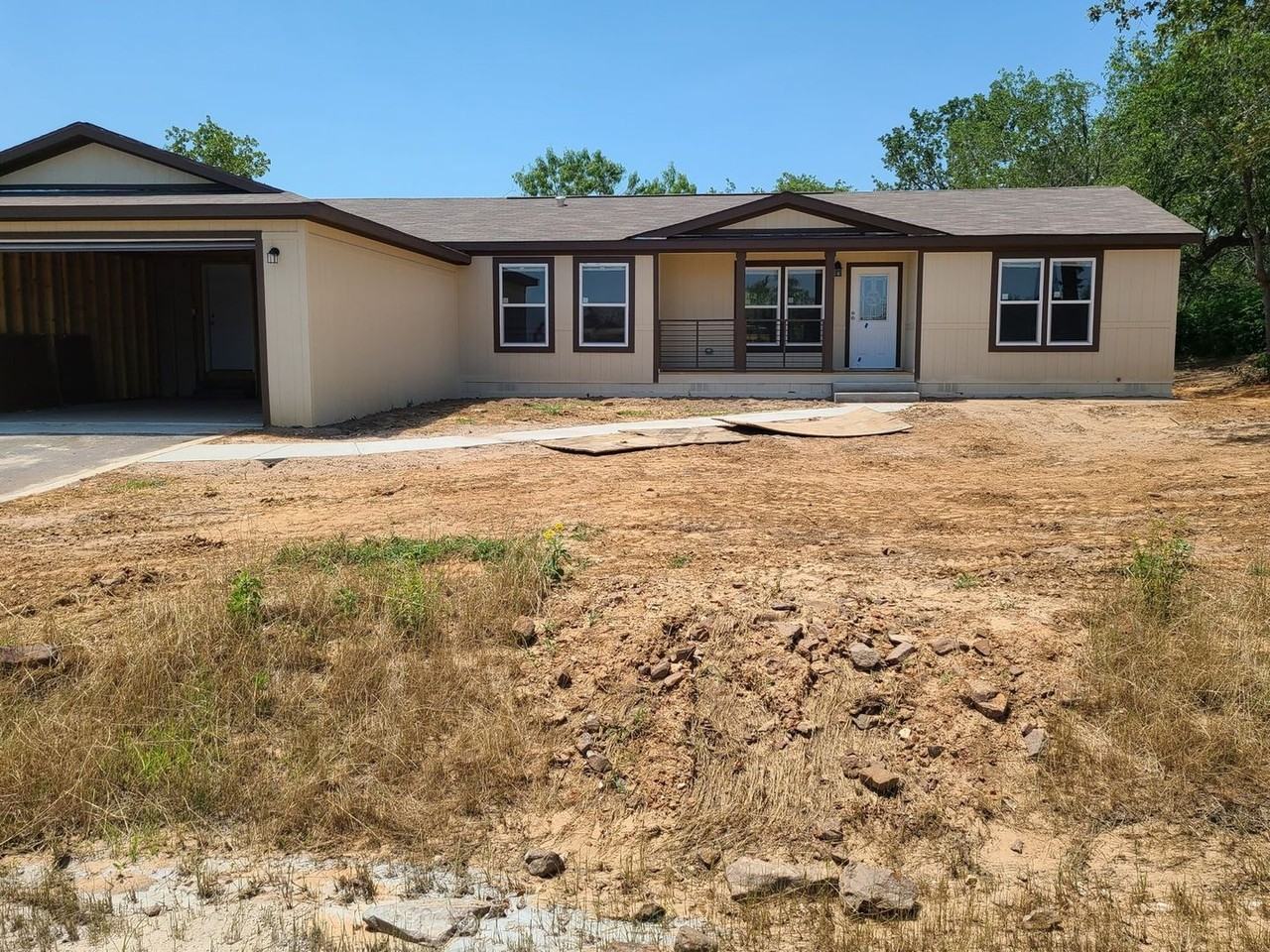 117 Cordell Oaks Blvd - Photo 2 of 14