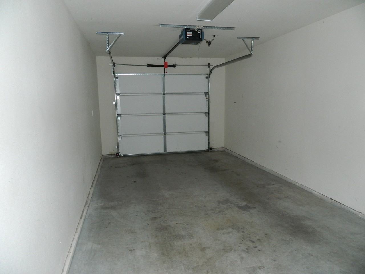 423 Nosler St - Photo 6 of 19