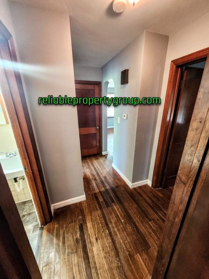 5619 Plaza Dr - Photo 7 of 15