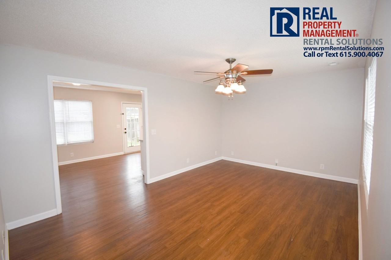 339 Indian Park Dr - Photo 3 of 20