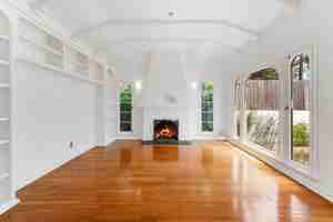 featured image of 2231 Overland Ave