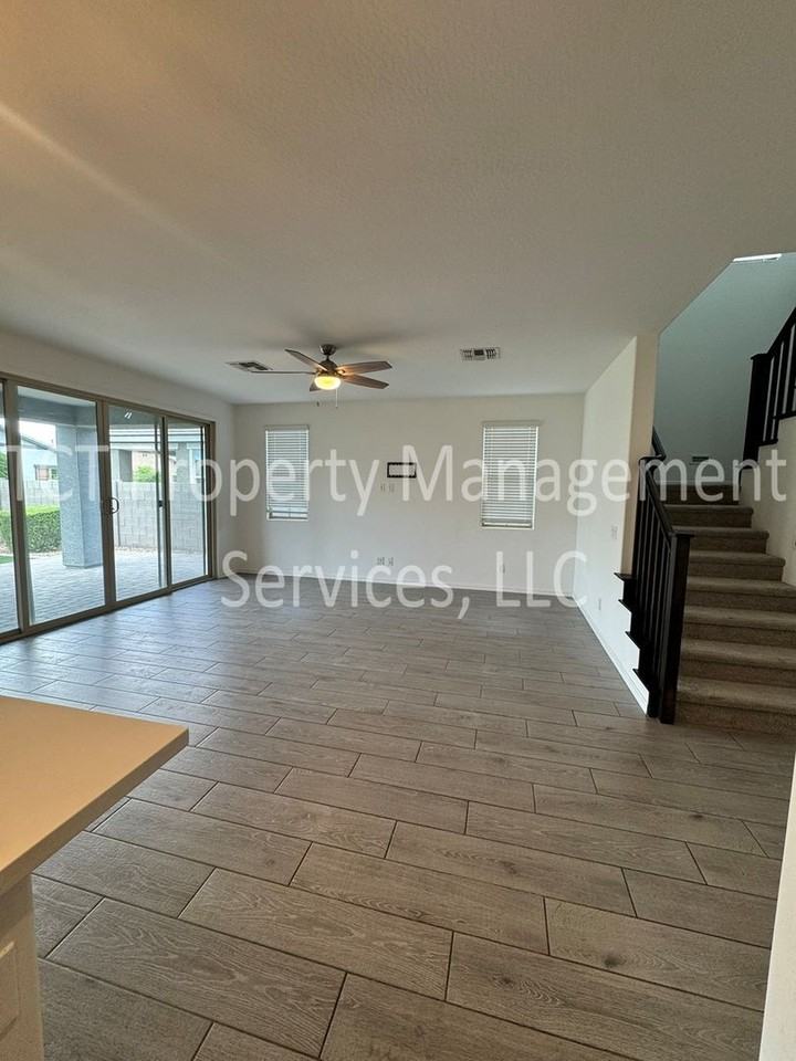 22742 E Domingo Rd - Photo 4 of 23