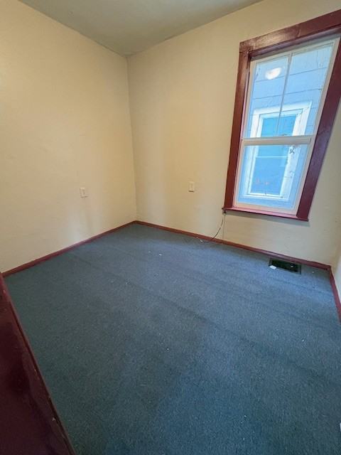 Oak St #1 - Photo 5 of 8