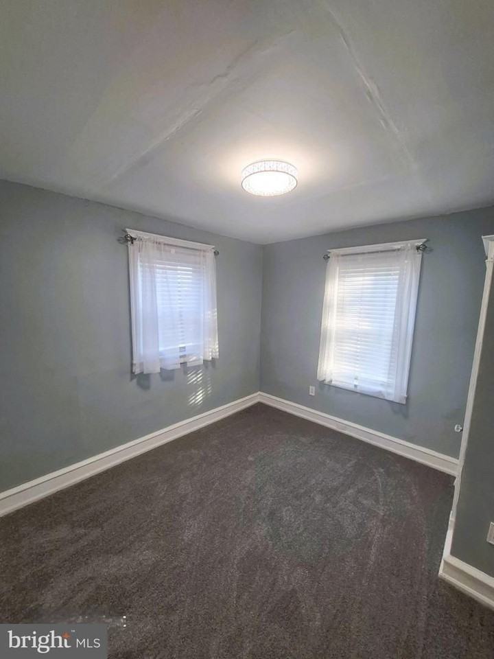 4814 Knox St - Photo 3 of 27