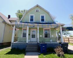 featured image of 20 Greenwood Ave