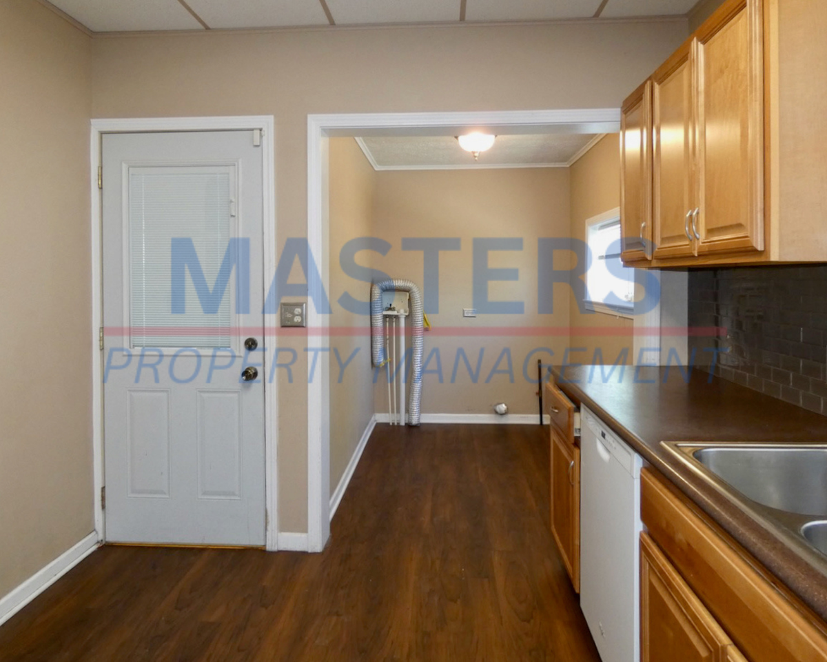 20 Greenwood Ave - Photo 7 of 21