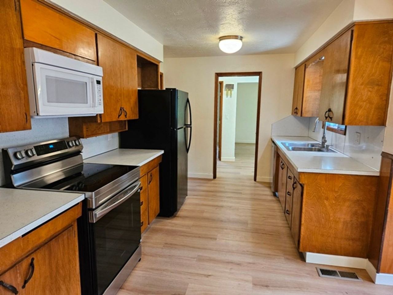 47524 Lyons Mill City Dr - Photo 2 of 35