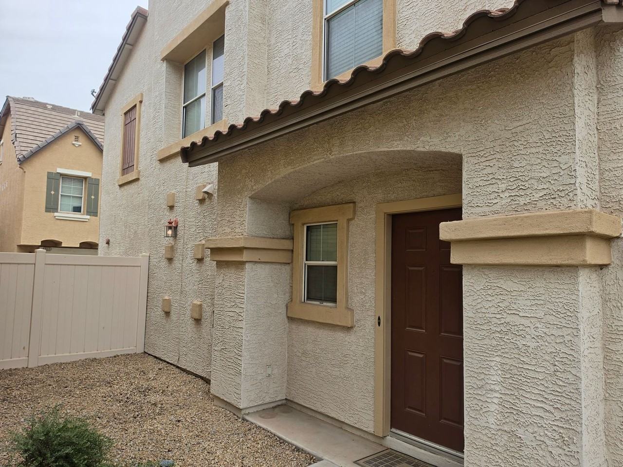 907 W Wendy Way - Photo 2 of 44