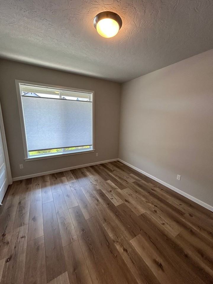 778 E Wilson St - Photo 7 of 16