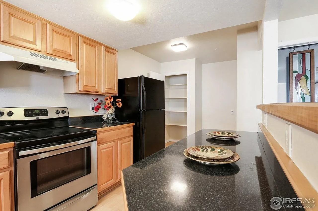 3186 Westwood Ct - Photo 5 of 21