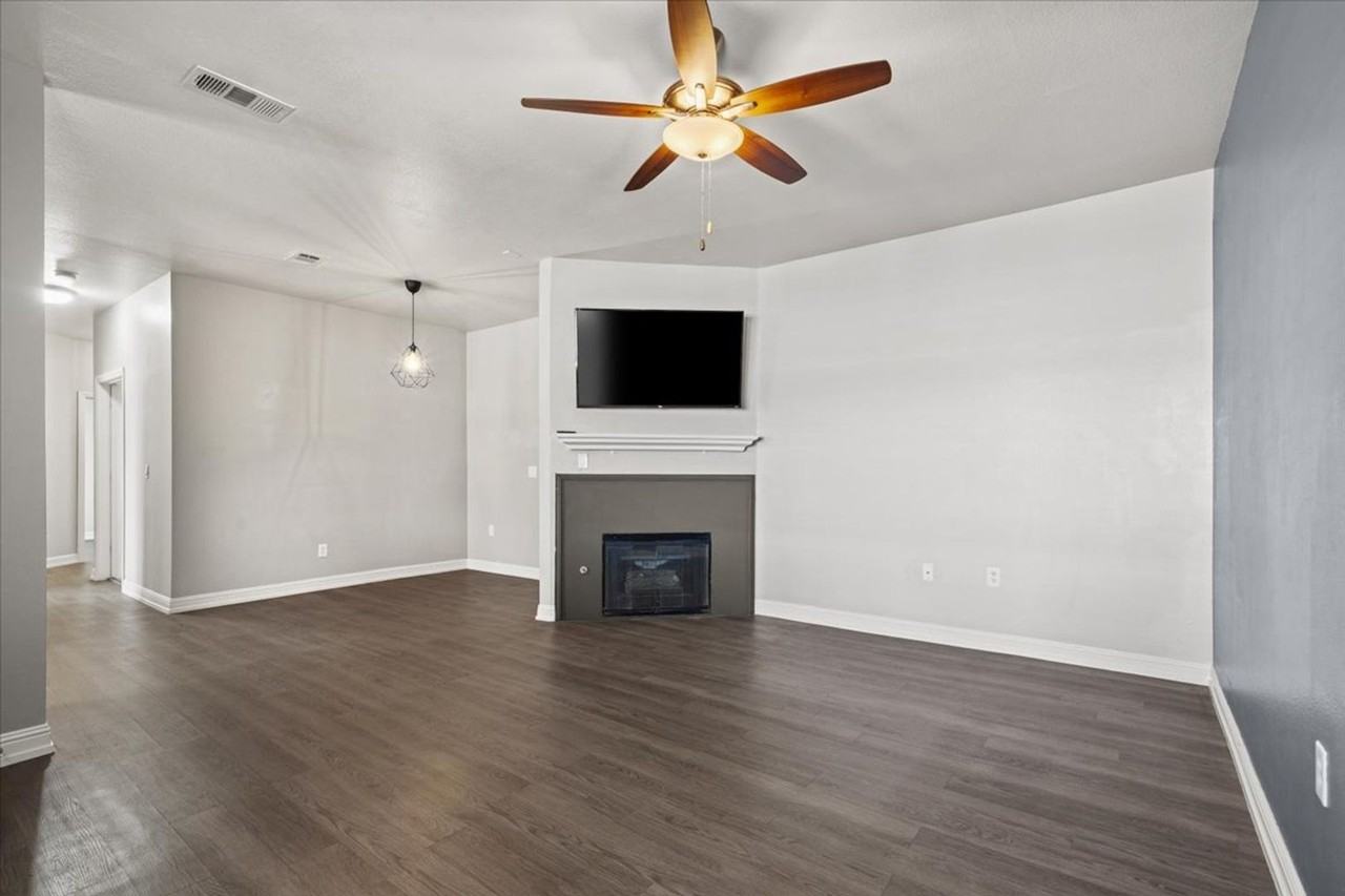 5250 S Rainbow Blvd #2169 - Photo 4 of 20