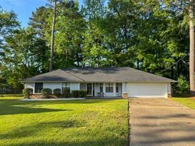 107 Friar Tuck Cir - Photo 1 of 1