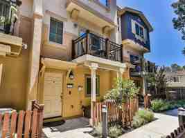 featured image of 1254 Detroit Ave #4