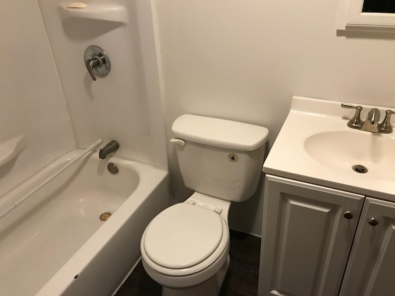 226 Scott St #2 - Photo 4 of 6