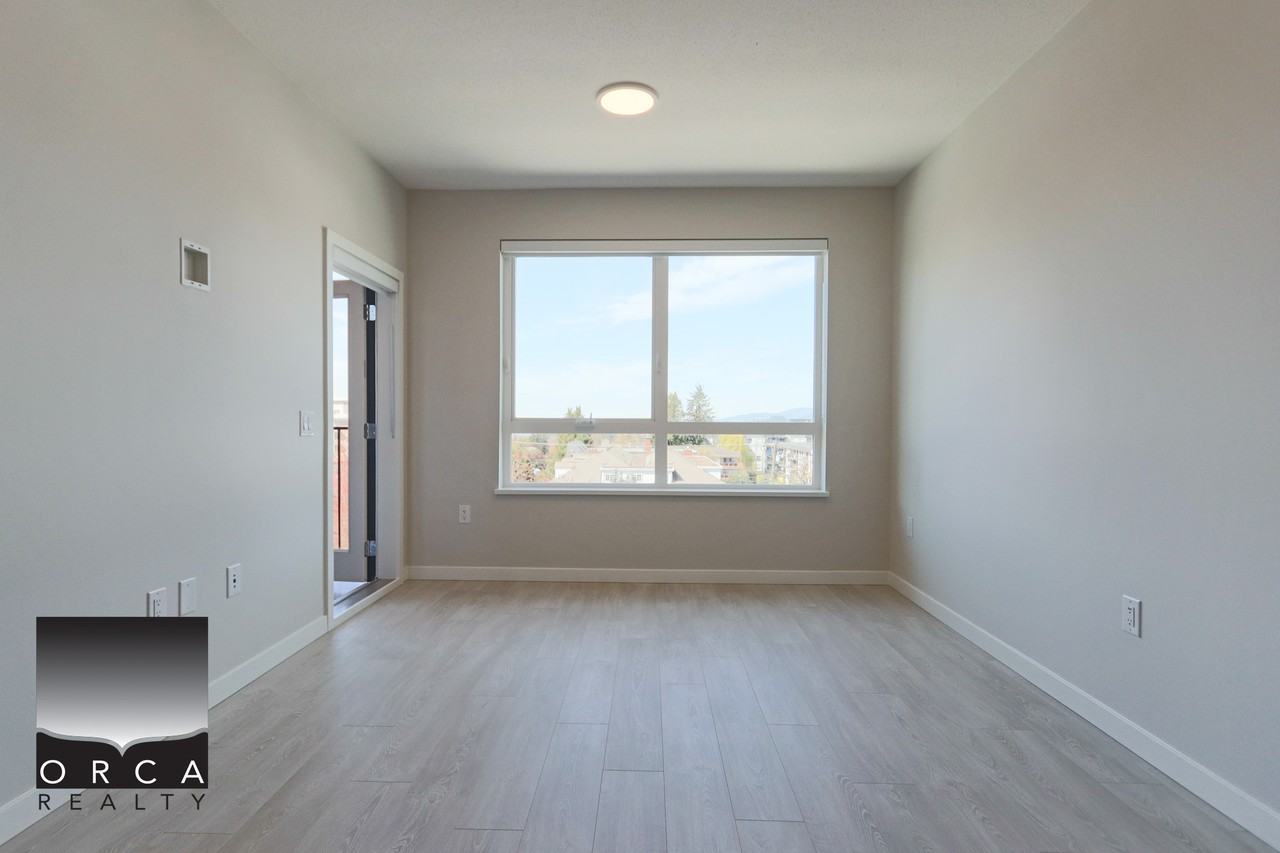110 Lennox - Photo 2 of 29