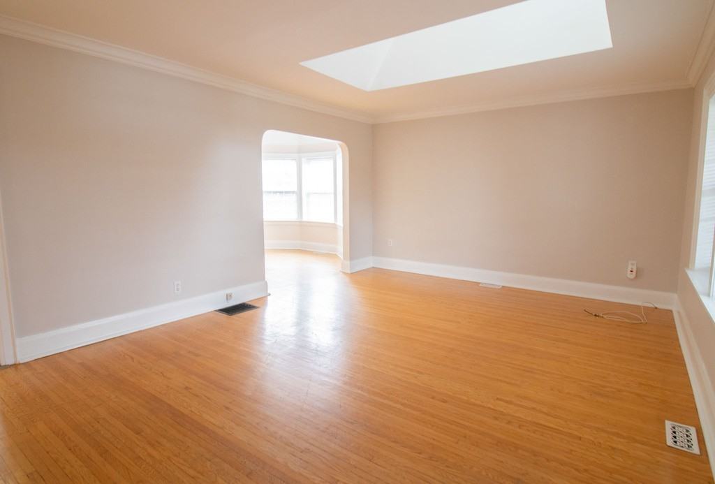 416 Niagara St - Photo 2 of 27