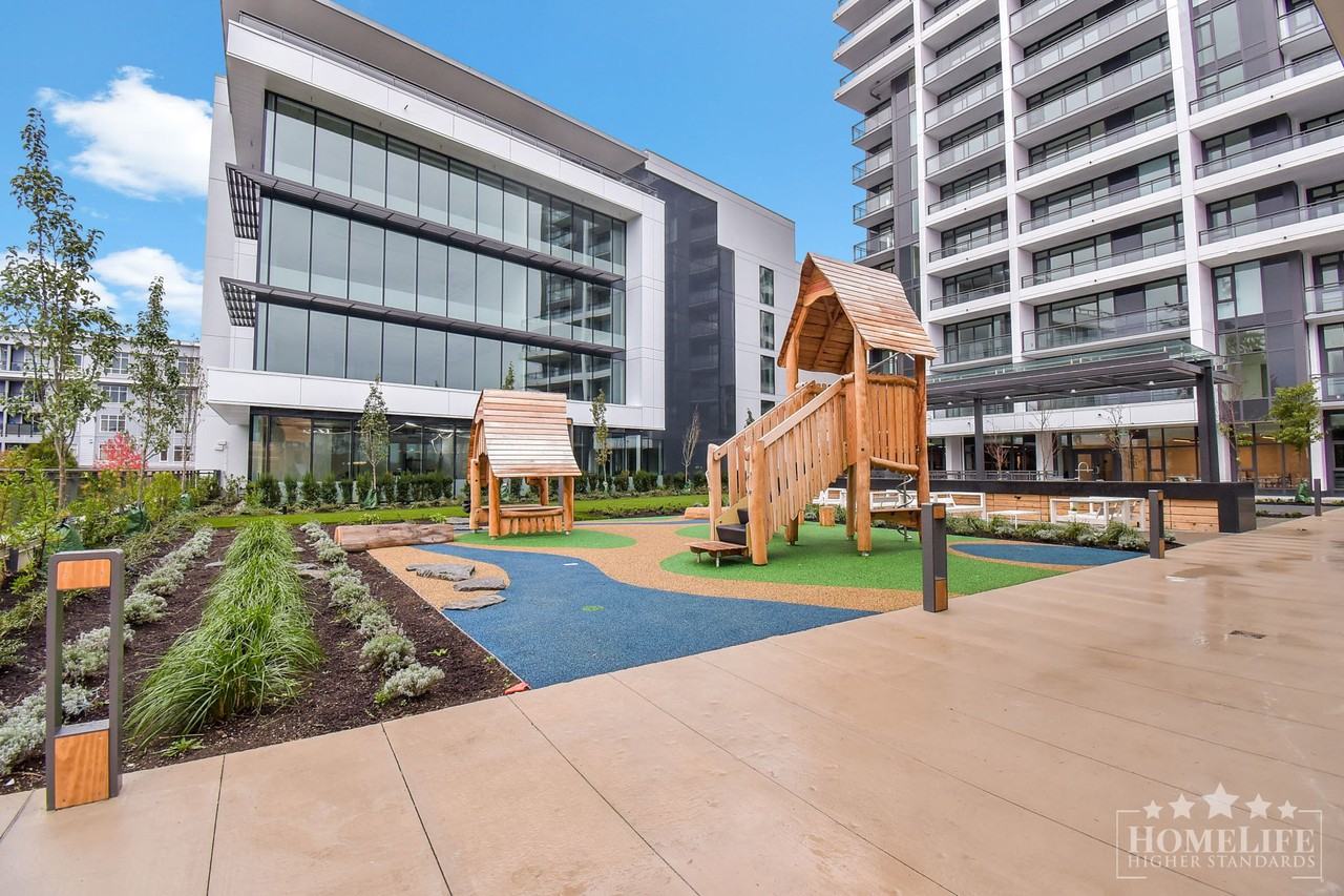 13675 107a Ave - Photo 4 of 5