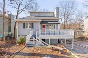 featured image of 2630 Merry Oaks Trl