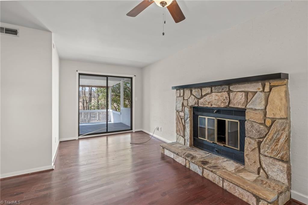 2630 Merry Oaks Trl - Photo 7 of 21