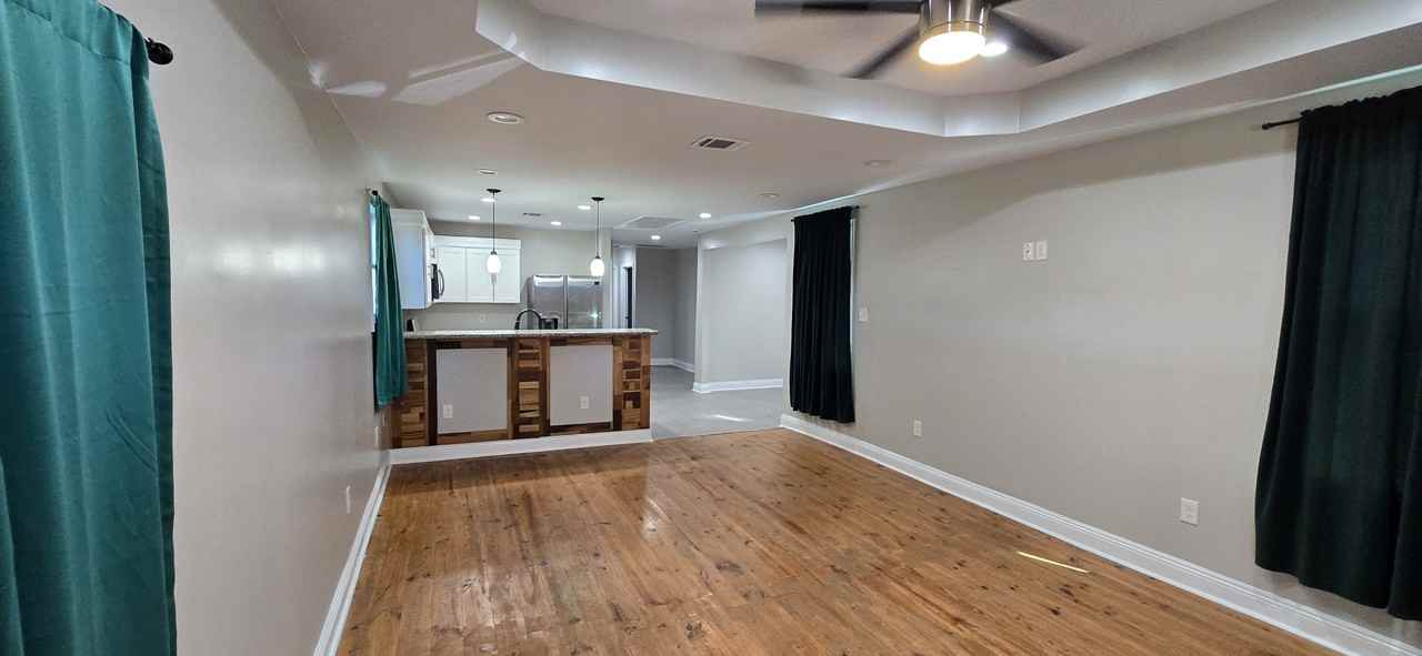 2331 Feliciana St #2331 - Photo 2 of 11