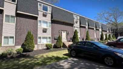 32 State St #B12