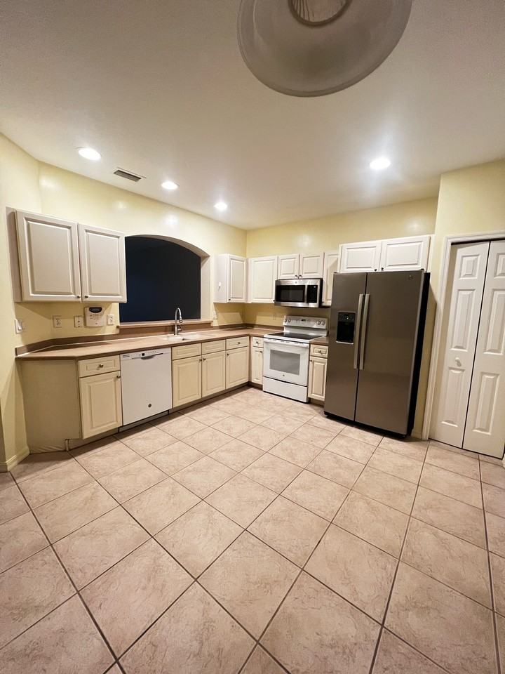 10032 Ravello Blvd #1 - Photo 2 of 16