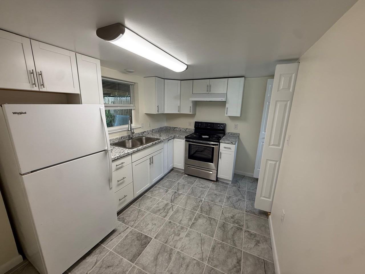 524B Yelvington Ave #524B - Photo 3 of 12