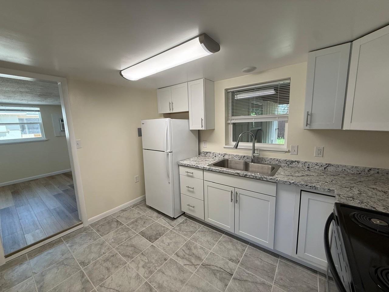 524B Yelvington Ave #524B - Photo 4 of 12