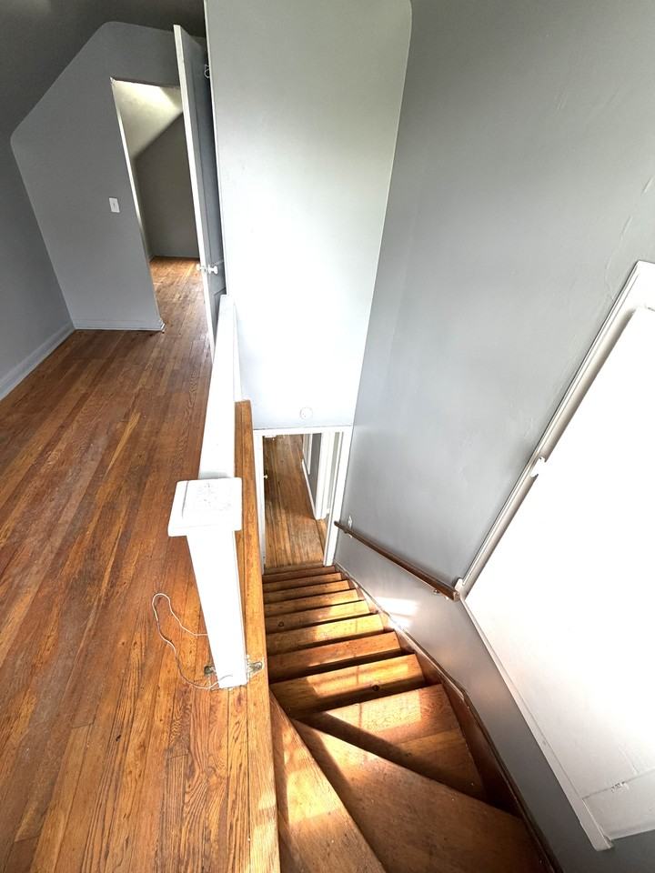 1486 Lavender Ave #1 - Photo 7 of 8