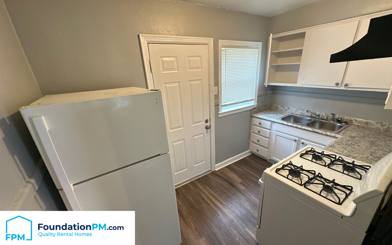 1442 Semmes St #1 - Photo 3 of 14