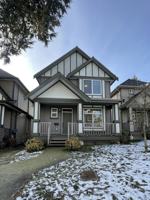 featured image of 14948 60 Ave #UPPER