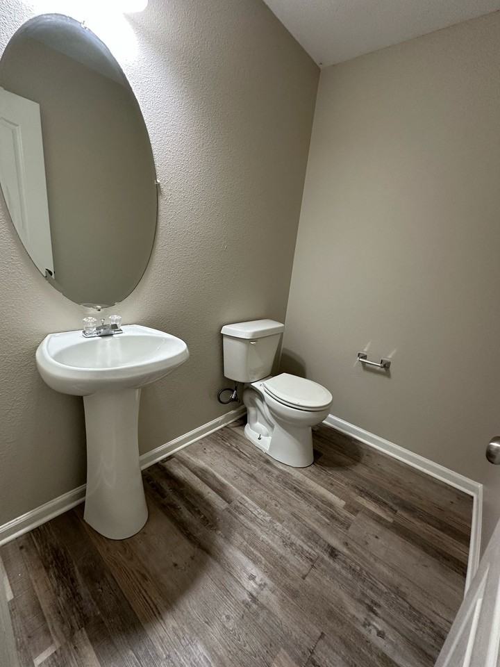 16812 Wellhouse Dr #1 - Photo 6 of 17