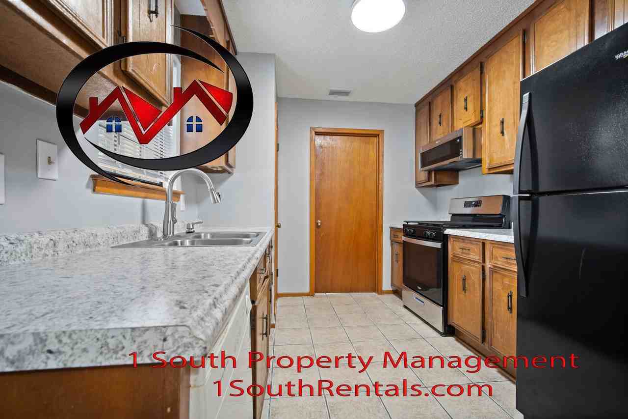 419 Morgan Ave #1 - Photo 7 of 18