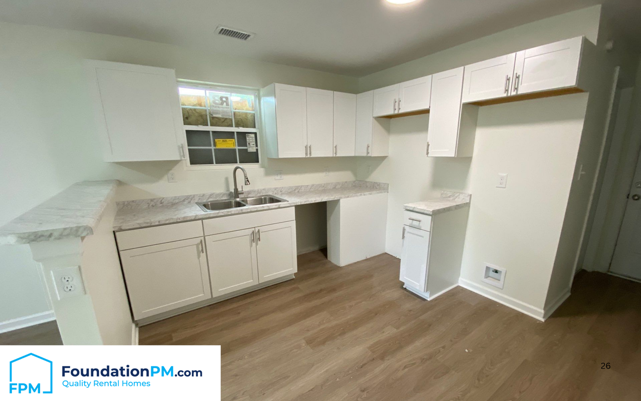 2831 Overton Crossing St #1 - Photo 4 of 19
