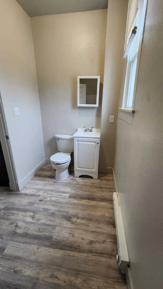 105 S Harriet Ave #4 - Photo 7 of 13