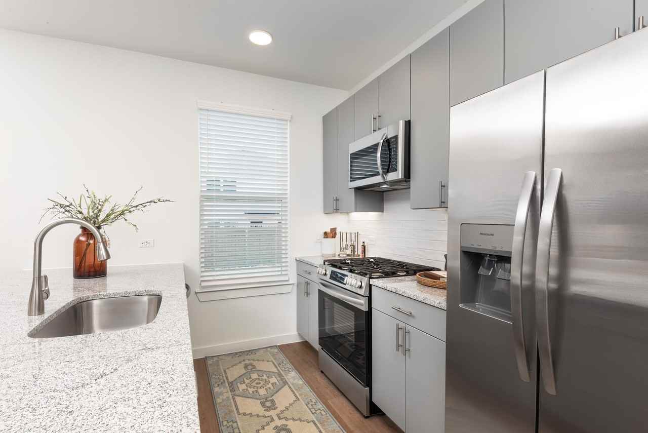 11141 183A Toll Road - Photo 3 of 15