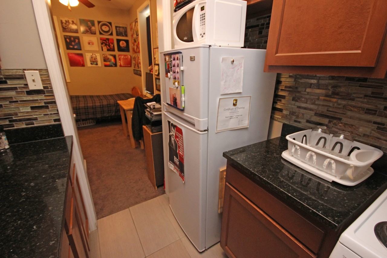 333 MELWOOD AVENUEAPT 14 #14 - Photo 4 of 7