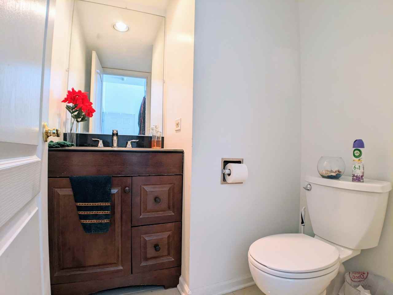 1488 Club Dr #4 - Photo 7 of 14